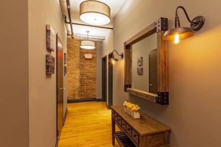 Hip Urban Loft-Small Town Charm-124 Lofts #2 West Dundee Kültér fotó