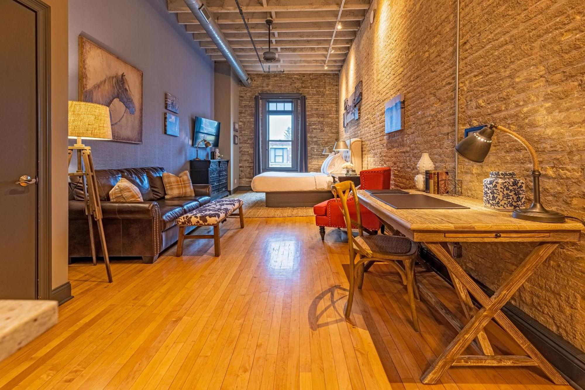 Hip Urban Loft-Small Town Charm-124 Lofts #2 West Dundee Kültér fotó
